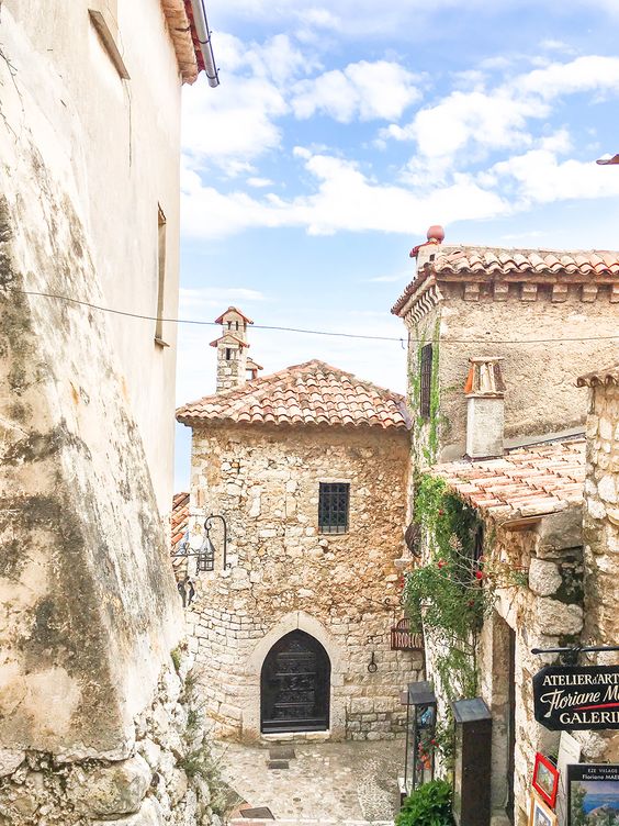 Èze | The Most Charming Hilltop Village on the French Riviera